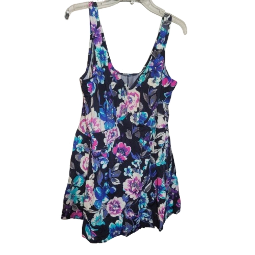 AZUL Bathingsuit One Piece Floral Sleeveless Top Pull On Plus 24W Flattering